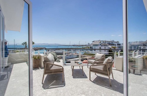 Mouille Point Apartment | Granger Infinite Views
