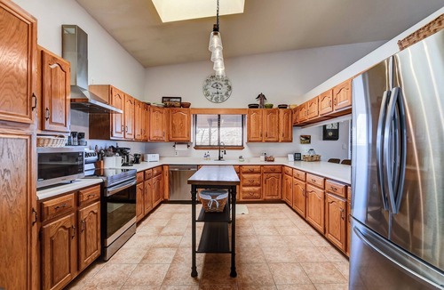 Iron Springs House | Granite Mountain Views on Peaceful Acreage