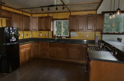 Seward Cabin | Granite Point Full Property