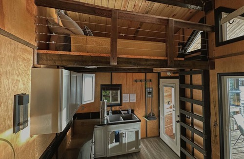 Seward Cabin | Granite Point Full Property