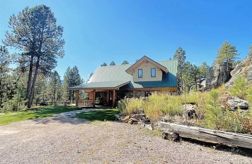 Rapid City House | Granite Ridge Cabin