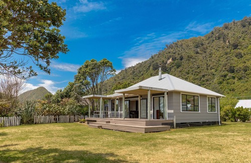 Granity House | Granity's Secret Beach Holiday Gem