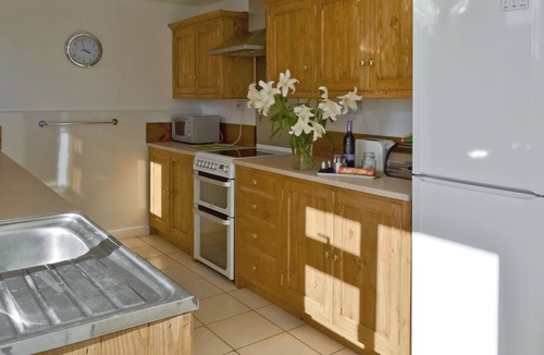 Buckland Brewer Cottage | Granny Bond's Farmhouse