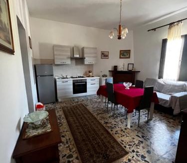 Fluminimaggiore Apartment | Granny's House