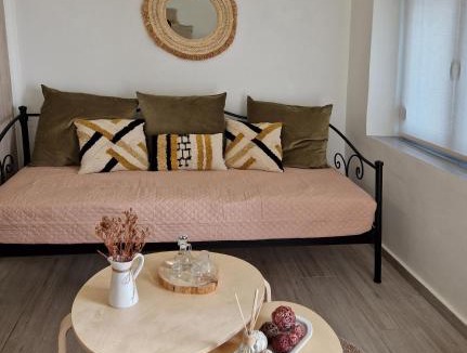 Kalyves Apartment | Granny's Nest
