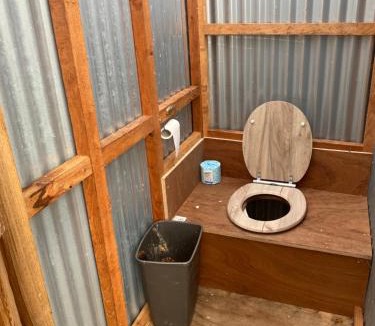 Thornhill Other | Granny’s Hut