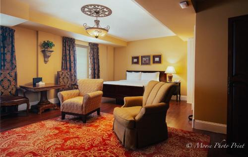 Moose Jaw Hotel | Grant Hall Hotel