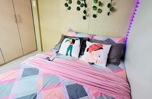 Bagong Pag-asa Apartment | GRASS RESIDENCES 1BR with BALCONY
