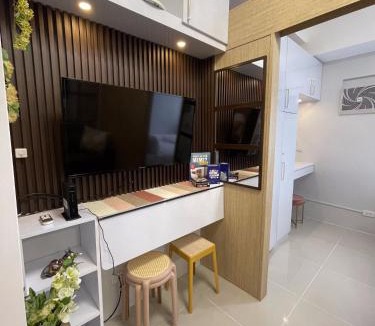 Santo Cristo Apartment | Grass Residences Charming Staycation