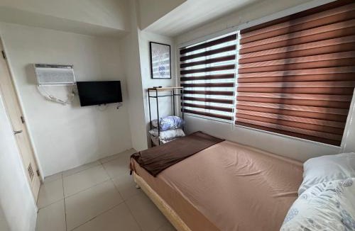 Bagong Pag-asa Hotel | Grass residences tower 1 big room 2 bed xl
