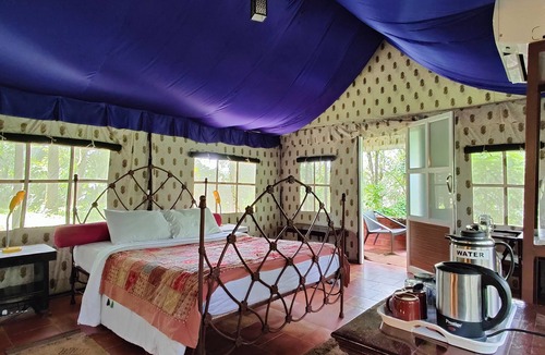 Pinangode Hotel | Grassroots Wayanad, Valley-view Tents