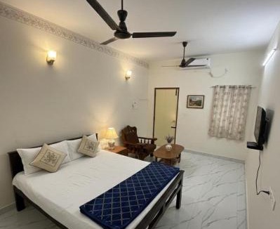 Moratandi Hotel | Gravity Groups AARA Residency - Near Jipmer