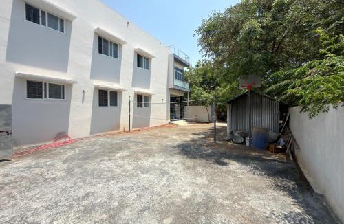 Kuilapalayam Villa | Gravity Groups Royal Serviced Apartment- Near Auroville Beach