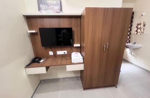 Pondicherry Hotel | Gravity Groups Sakthi Residency Near Jipmer Hospital