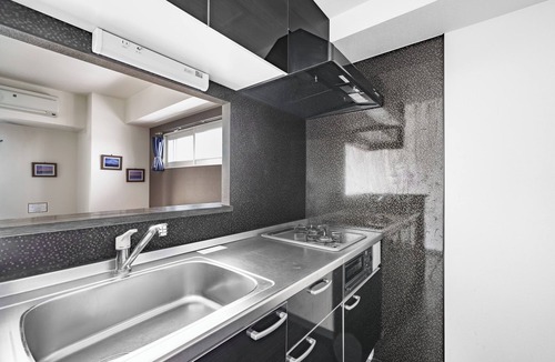 Shiroishi Apartment | Gravity