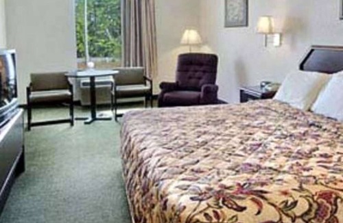 Gray Hotel | Gray Inn and Suites