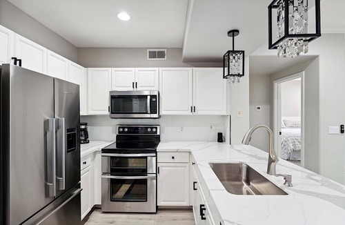 North Scottsdale House | Grayhawk Spacious 2 Bedroom Condo/Community Pool/Fire Pit/Jacuzzi/Fitness