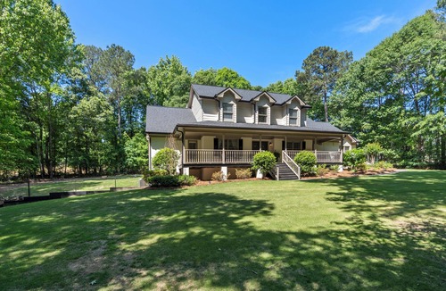 Grayson House | Grayson Manor Luxury FIFA Retreat near Atlanta
