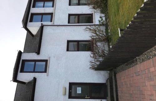 Blackwaterfoot Apartment | Greannan Upper Self Catering Apartment