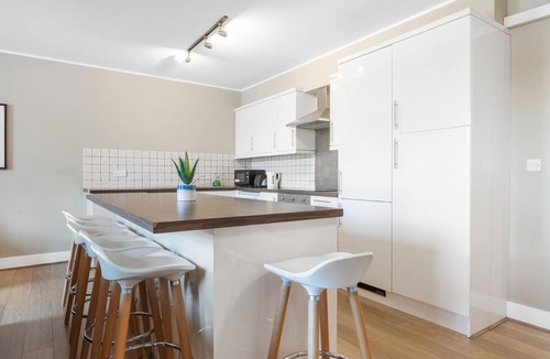 Stockwell Apartment | Great 2-Bed Flat in Prime Location
