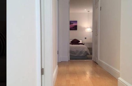 Walpole Apartment | Great 2 BED in Northfields with private garden