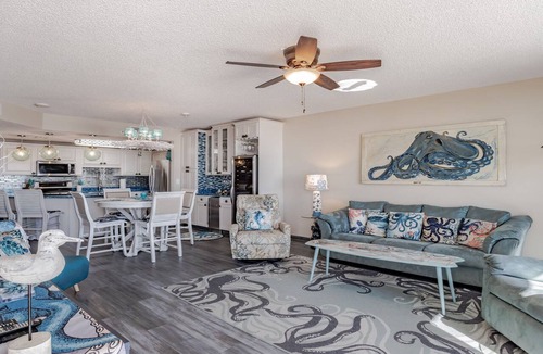 Orange Beach East Condo | Great 4th Floor 3br Beachfront Phoenix X Condo!