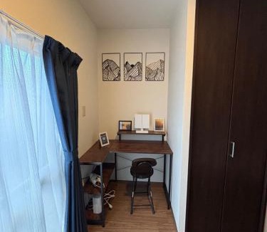 Fukushima Apartment | Great access to Umeda,USJ,Namba, Kyoto,Kobe Private old house