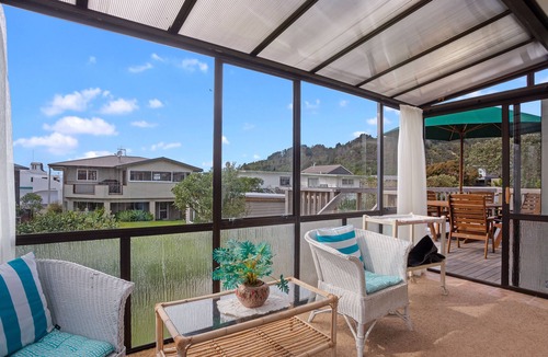 Whangamata House | Great affordable family bach fully self contained