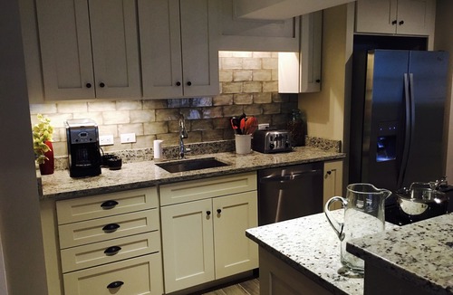 North Cleveland Park Apartment | Great Apartment in Beautiful DC Neighborhood