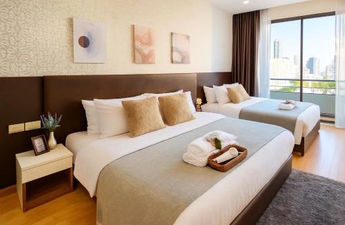 Nana Apartment | Great Balcony with 2 Beds Executive Unit