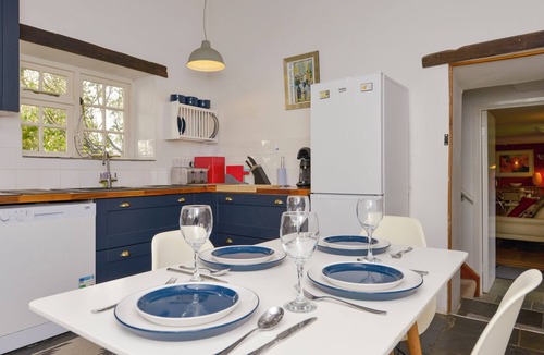 Saint Kew House | GREAT BRIGHTOR COB BARN, character holiday cottage in St Kew Highway