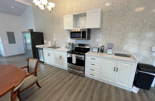 Marsh Harbour Villa | Great Cistern Beach Village