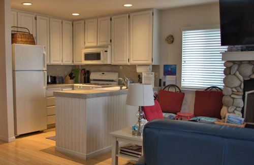 Marine Terrace House | Great deck with gorgeous ocean view!