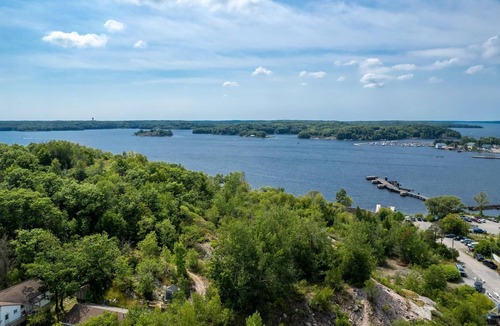 Parry Sound House | Great Downtown Home!