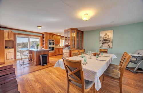 Blakeslee House | Great Escape: Private 2 Acres, Pool Table, Air Hockey, Shuffleboard, Ping Pong