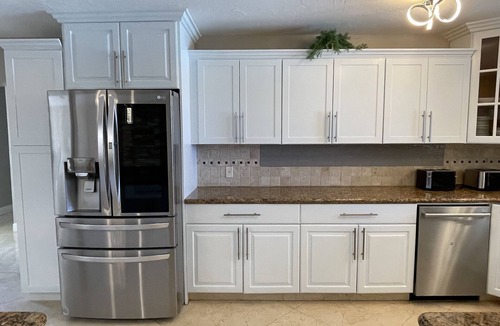 Marathon House | Great Family/Executive Retreat! 14Bd10Bth Home Comfortably Accommodates Up to 30