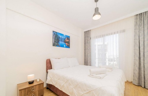 Kepez Apartment | Great Flat with Shared Pool in Kepez