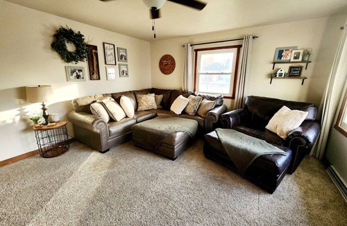Oshkosh House | Great for EAA rental! Less than 2.5 miles from EAA grounds!