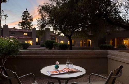 South Scottsdale Resort | Great for Group Travel! 3 Pet-friendly Units, Free Parking and Shuttle Service!