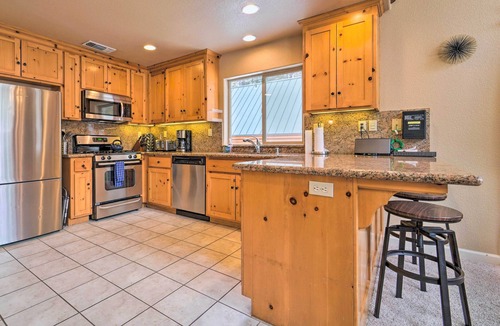 Soda Springs Cabin | Great for Groups: Soda Springs Cabin w/Deck!