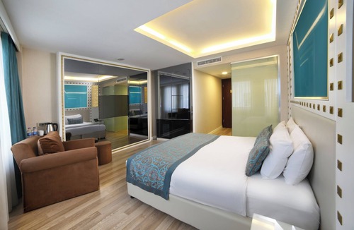 Old City Hotel | Great Fortune Hotel & SPA
