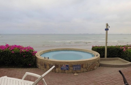 Salinas Apartment | Great getaway experience at Salinas, 3 bedroom/2 baths layout