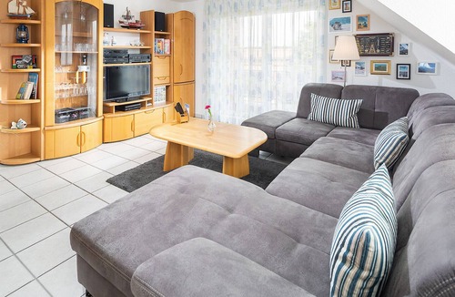 Werdum Apartment | Great holidays guaranteed! Family friendly, directly at the pet park Werdum