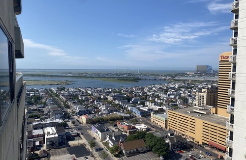 Atlantic City Condo | Great Location, Clean and Large 1 bed, on the Boardwalk, Pool, Beach, Jacuzzi,