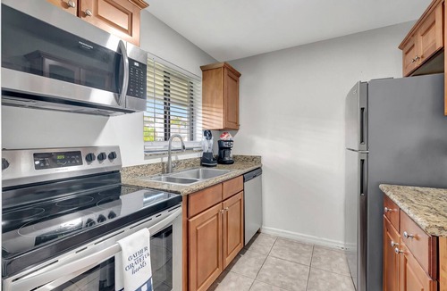 La Hacienda Apartment | GREAT LOCATION, EAST DELRAY, back yard, pets