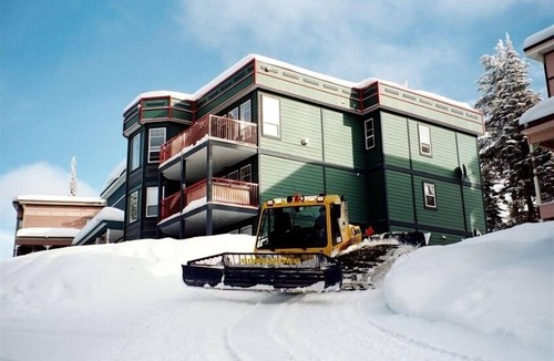 Silver Star Mountain House | Great Location for All Activities! Terrific Ski in and Ski Out