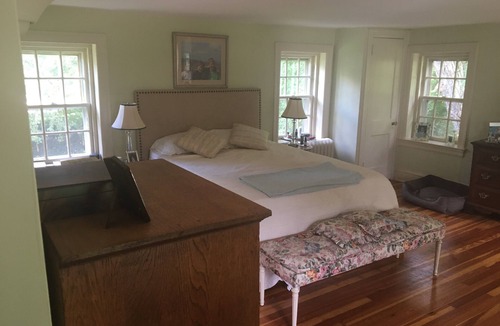 Haverford House | Great location for college visits/move-in, parents weekend, Merion Golf, Phila!