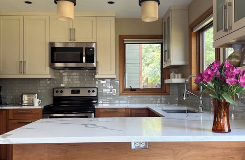 Crested Butte House | Great Location, In town, amazing views from 275.00 night