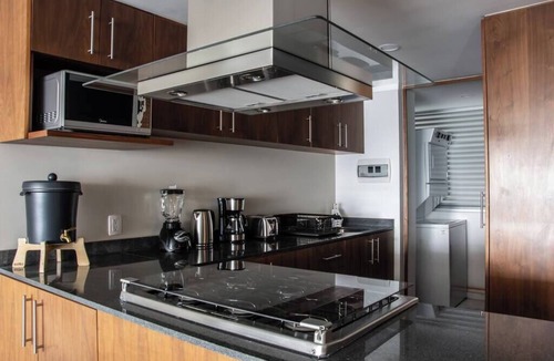 Hipodromo Apartment | Great location, pool, rooftop, gym, 24/7 security
