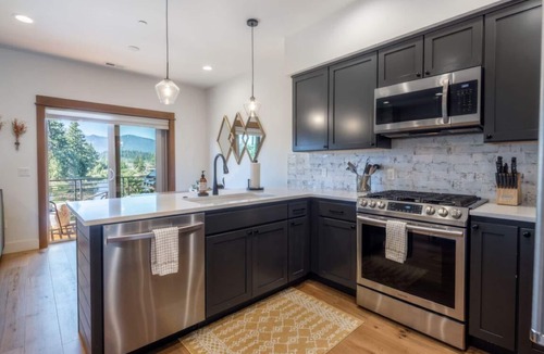 Cle Elum Ski Chalet | Great Location Near Pool with Suncadia Pool Access